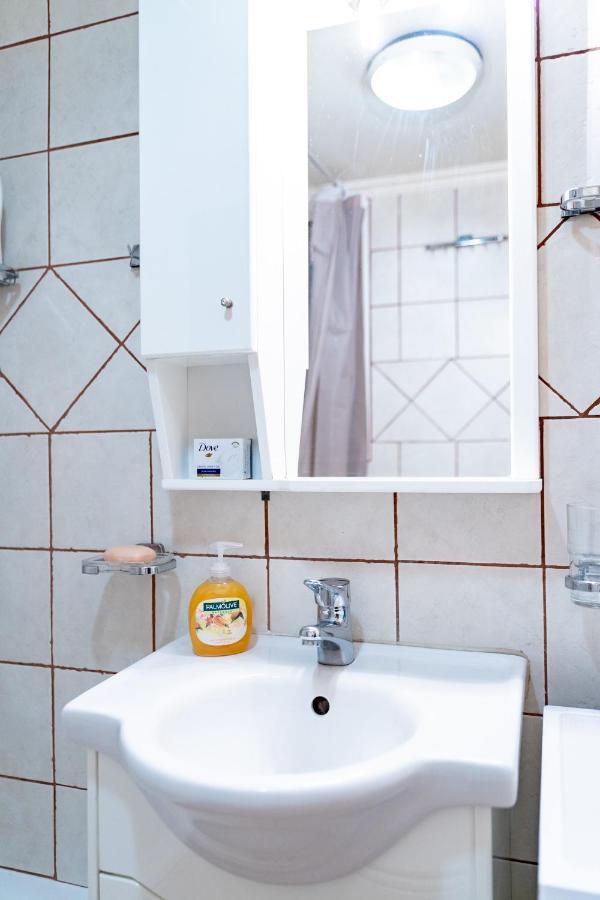 Victoria Train Station 1 Bedroom 5 Pers Athene Buitenkant foto